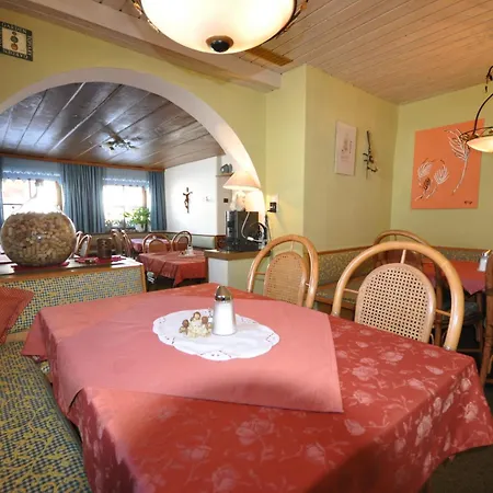 Vendégház Haus Bergfrieden 3*