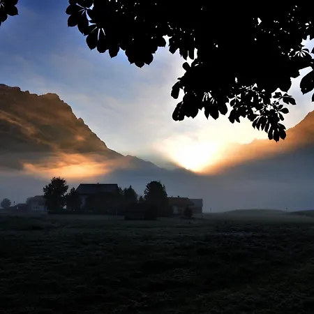 Haus Bergfrieden Vendégház Lermoos
