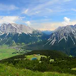 Haus Bergfrieden 3*