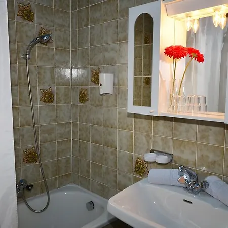 Haus Bergfrieden 3*